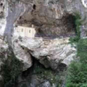 Click para ampliar. Pulsa en el nombre para ver la ficha. Ermita de Covadonga